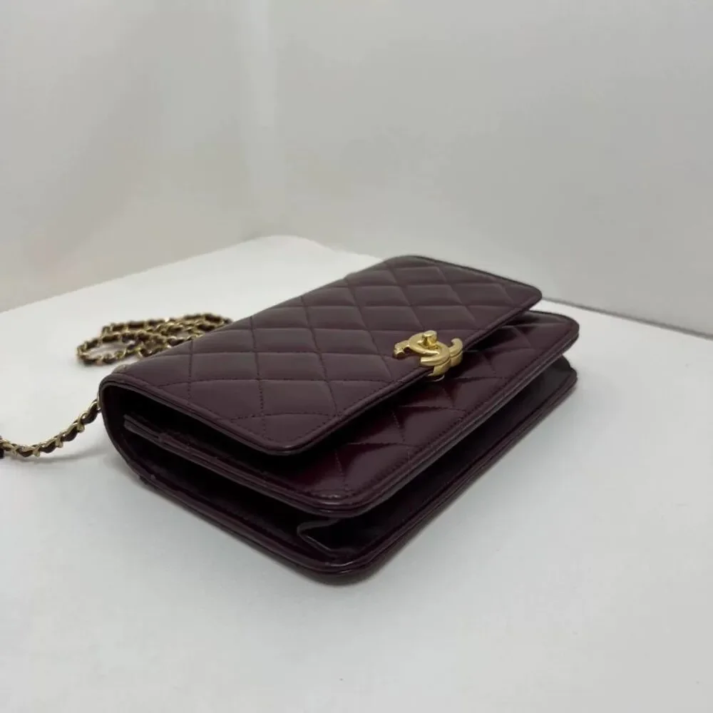 Chanel Women Pre-Loved Bag Brand New Condition
